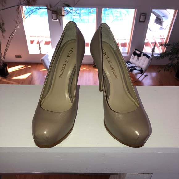 Pour La Victoire pumps - Picture 4 of 5